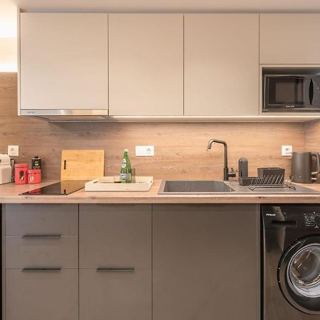 Beautiful & Renovated Aprtm In Piraeus Διαμέρισμα Εξωτερικό φωτογραφία