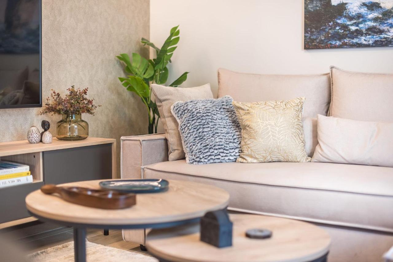 Beautiful & Renovated Aprtm In Piraeus Διαμέρισμα Εξωτερικό φωτογραφία